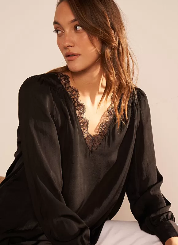 Clearance Sud Express Blouse, Col V Avec Insert De Dentelle Noir Brice