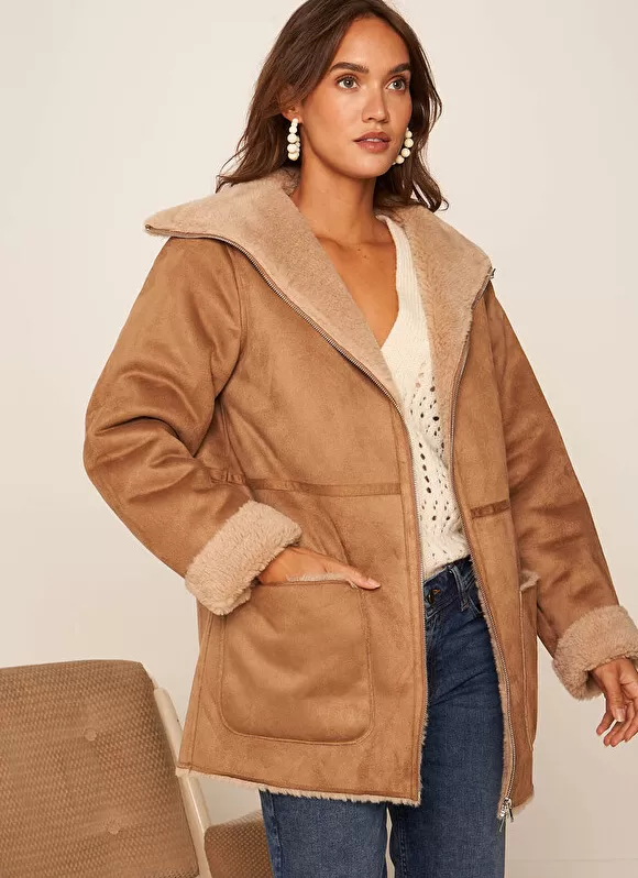Shop Sud Express Manteau Fausse Fourrure Camel Myan