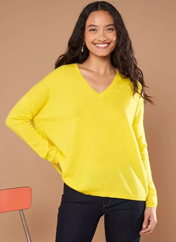 Online Sud Express Pull Au Volume Oversize Et A Manches Longues Pres Du Corps Jaune Monjoe