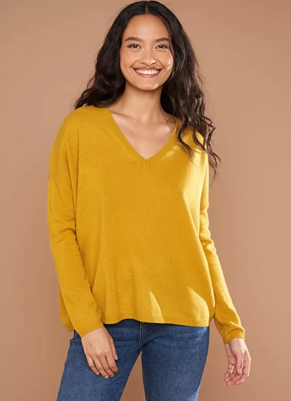 Best Sale Sud Express Pull Au Volume Oversize Et A Manches Longues Pres Du Corps Safran Monjoe
